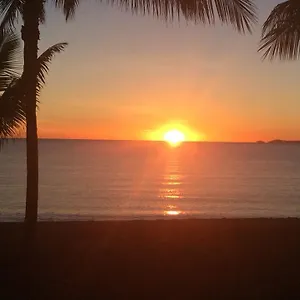 Seaside *** Townsville